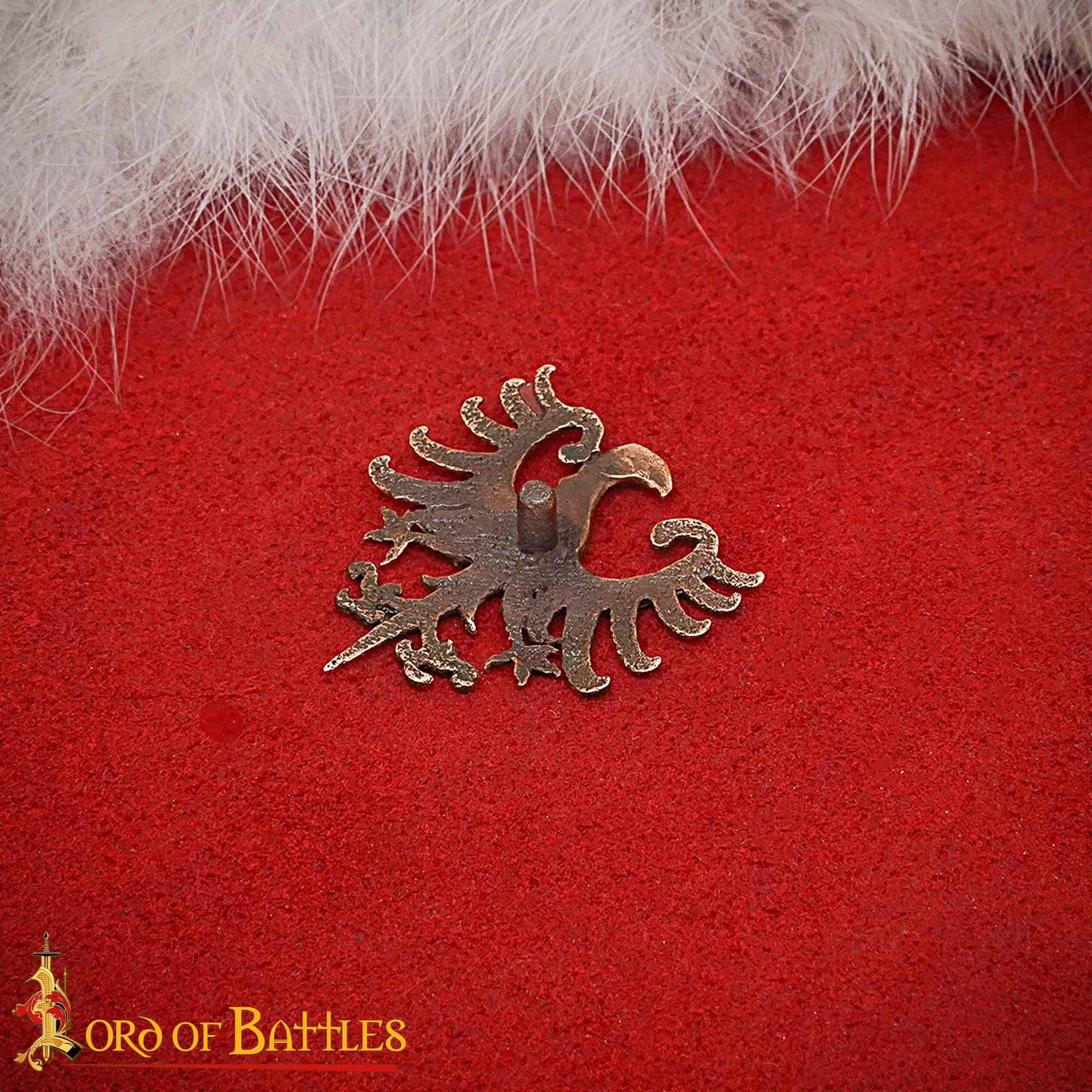 Alfiler de Bronce Antiguo con Insignia de Águila Heráldica - Insignia de Bronce Macizo con Montura de Estilo Medieval - Image 12