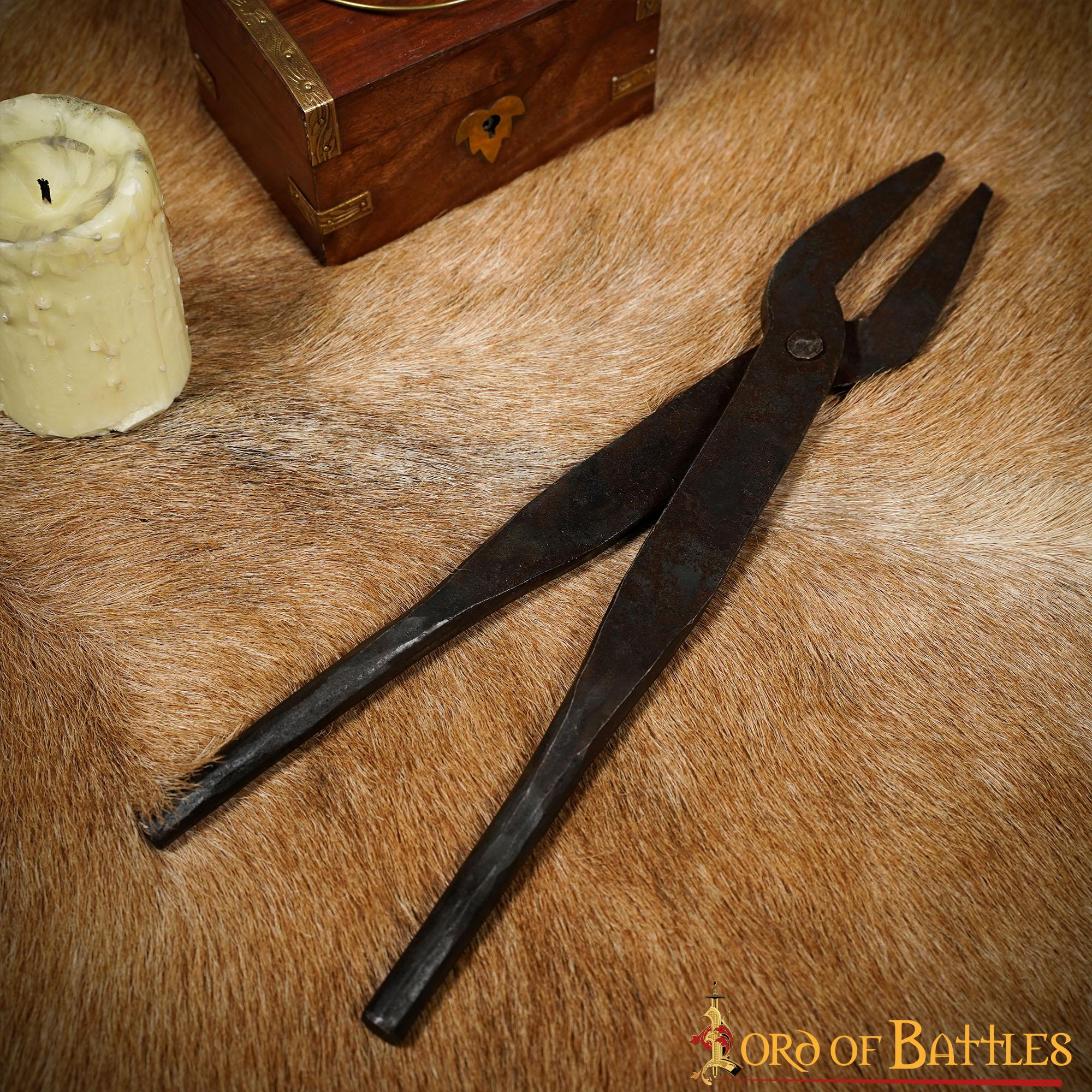 Alicates de Hierro Forjado a Mano de Estilo Vintage, Funcionales y Rústicos - Image 10