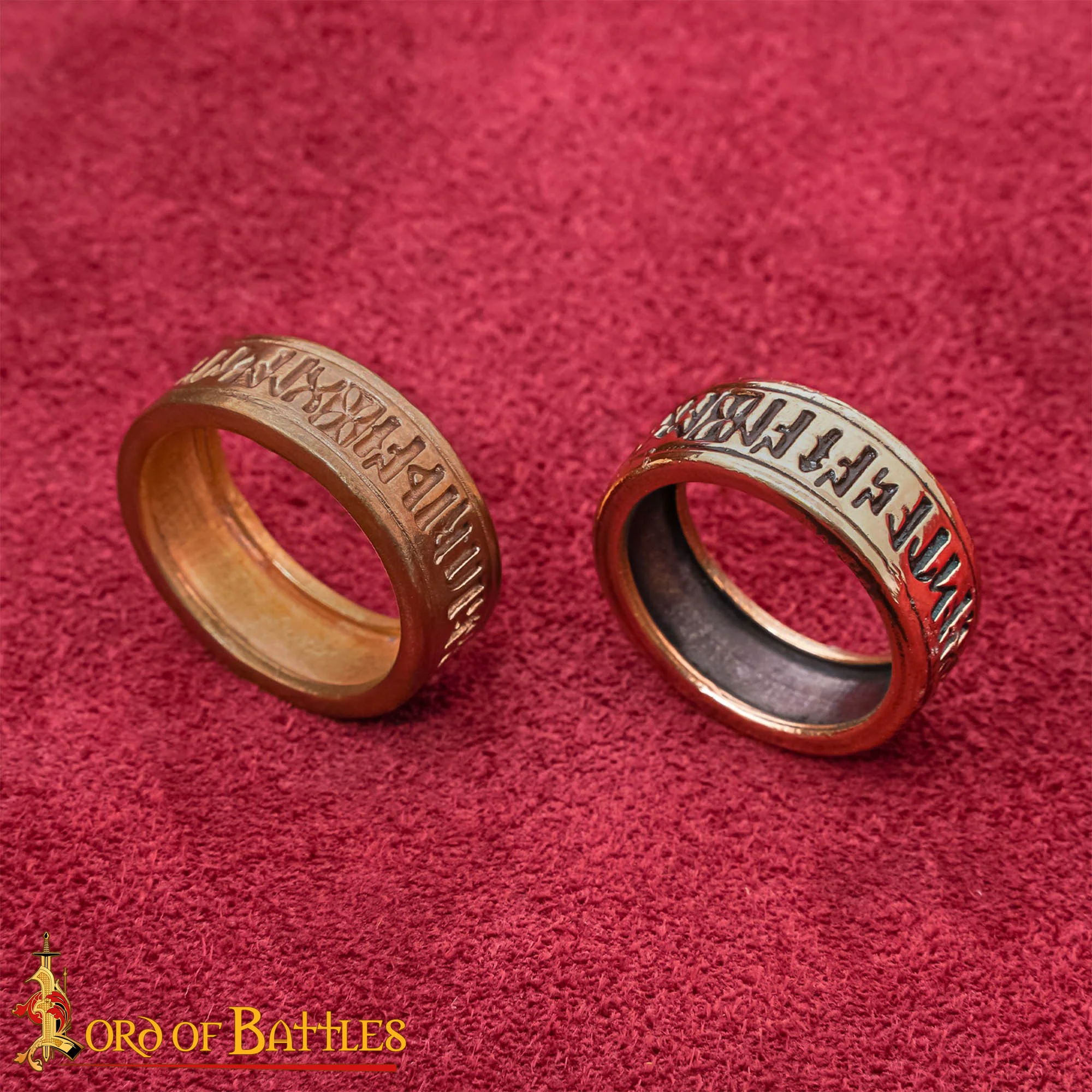 Anillo de Bronce del Siglo Xi-xii con Inscripción - Escritura Gótica, Fundición a la Cera Perdida - Image 6