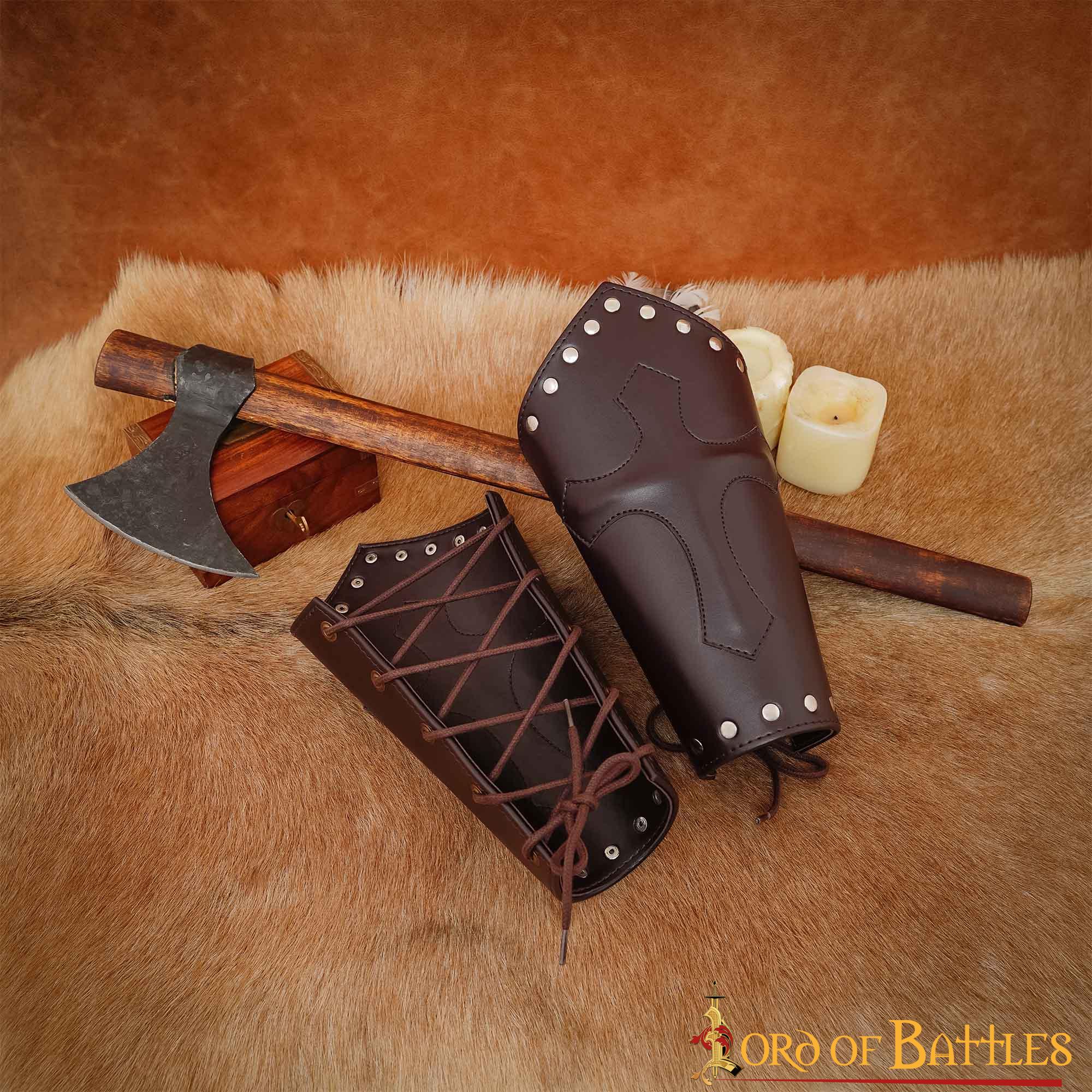 Brazales Cruzados de Cuero Sintético para LARP - Image 4