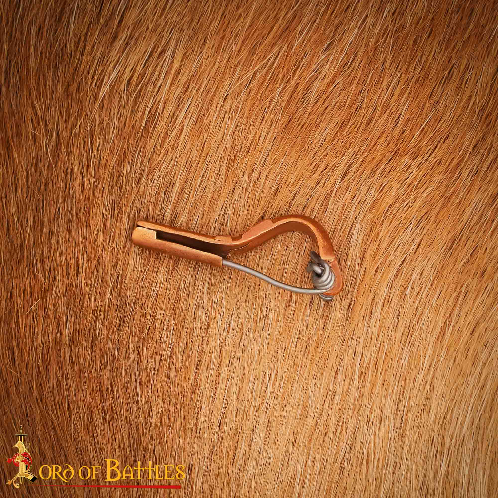 Broche de Peroné de Rodilla de Bronce Romano del Siglo Iii - Fundición a la Cera Perdida - Image 2