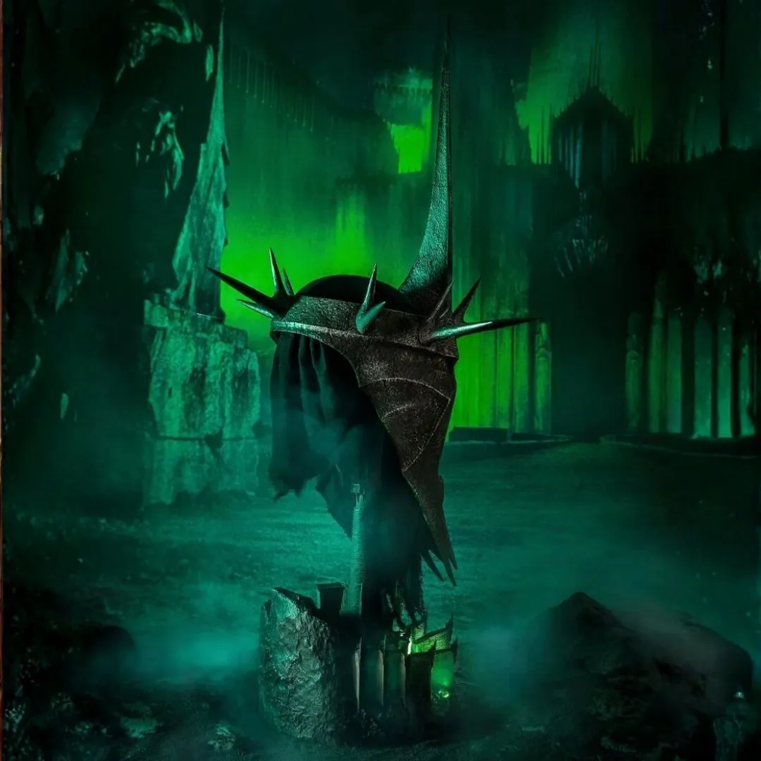 Casco del Rey Brujo de Angmar – Edición Limitada – El Señor de los Anillos - Image 6