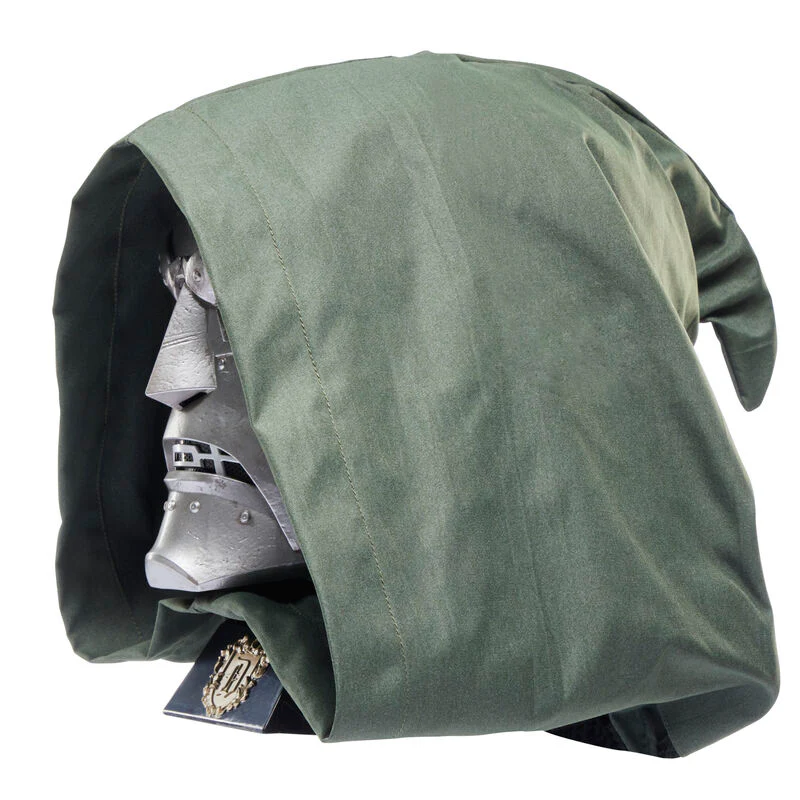 Casco Premium Doctor Doom Marvel Legends - Image 11