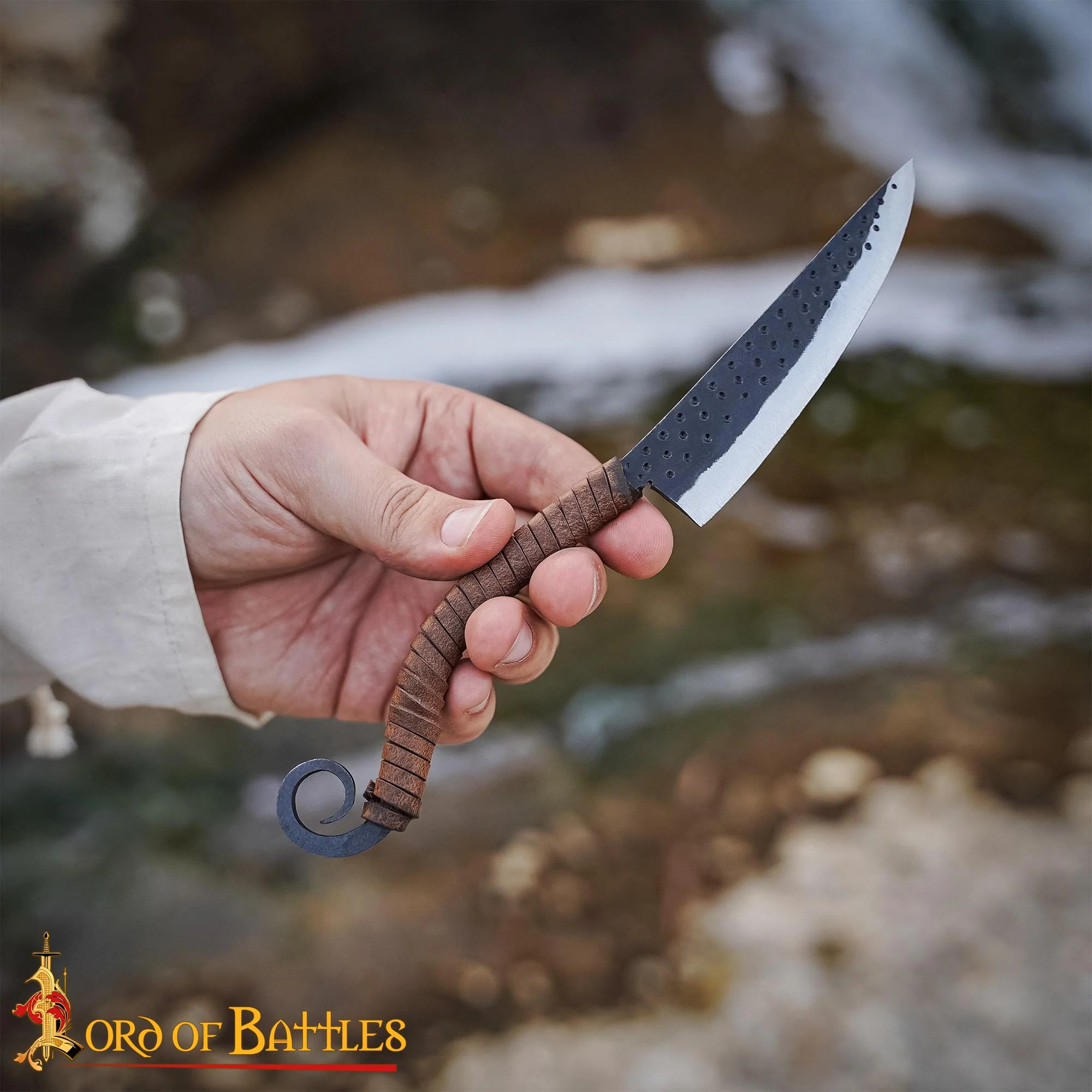 Cuchillo Artesanal - Mango de Cuero y Marquetería - Image 5