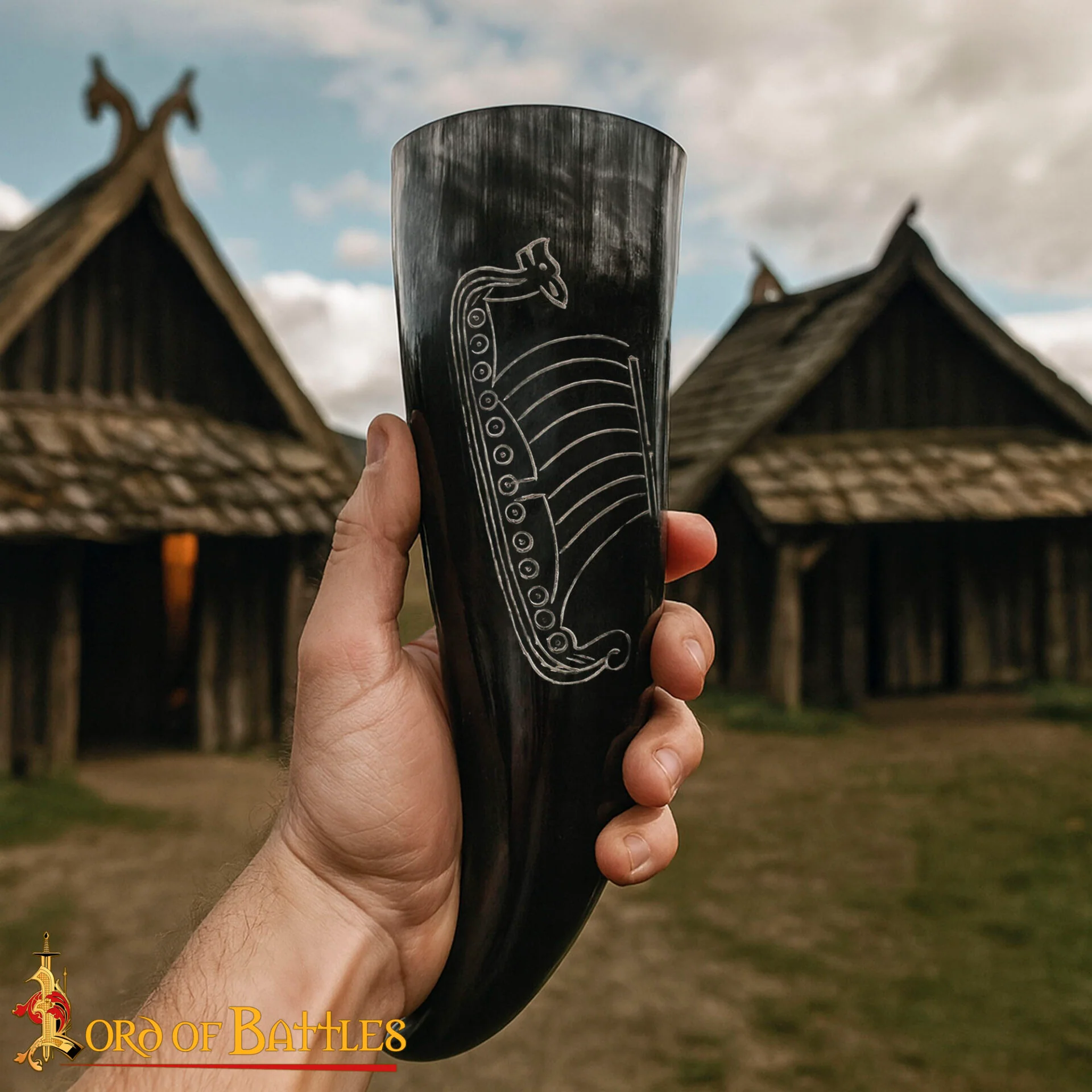 Cuerno Vikingo Artesanal con Grabado Longship - Image 8