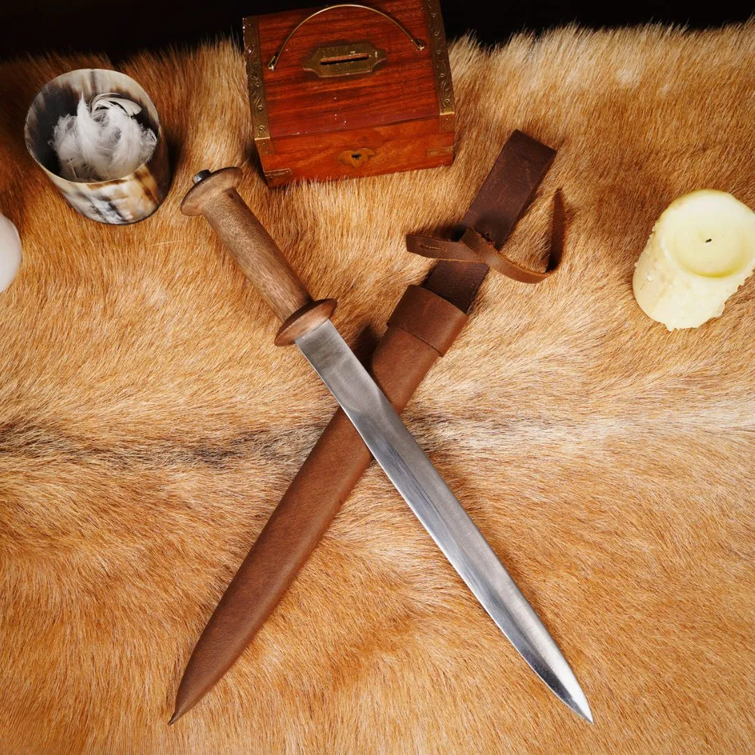 Daga Rondel Artesanal - Empuñadura de Madera y Vaina - Image 3