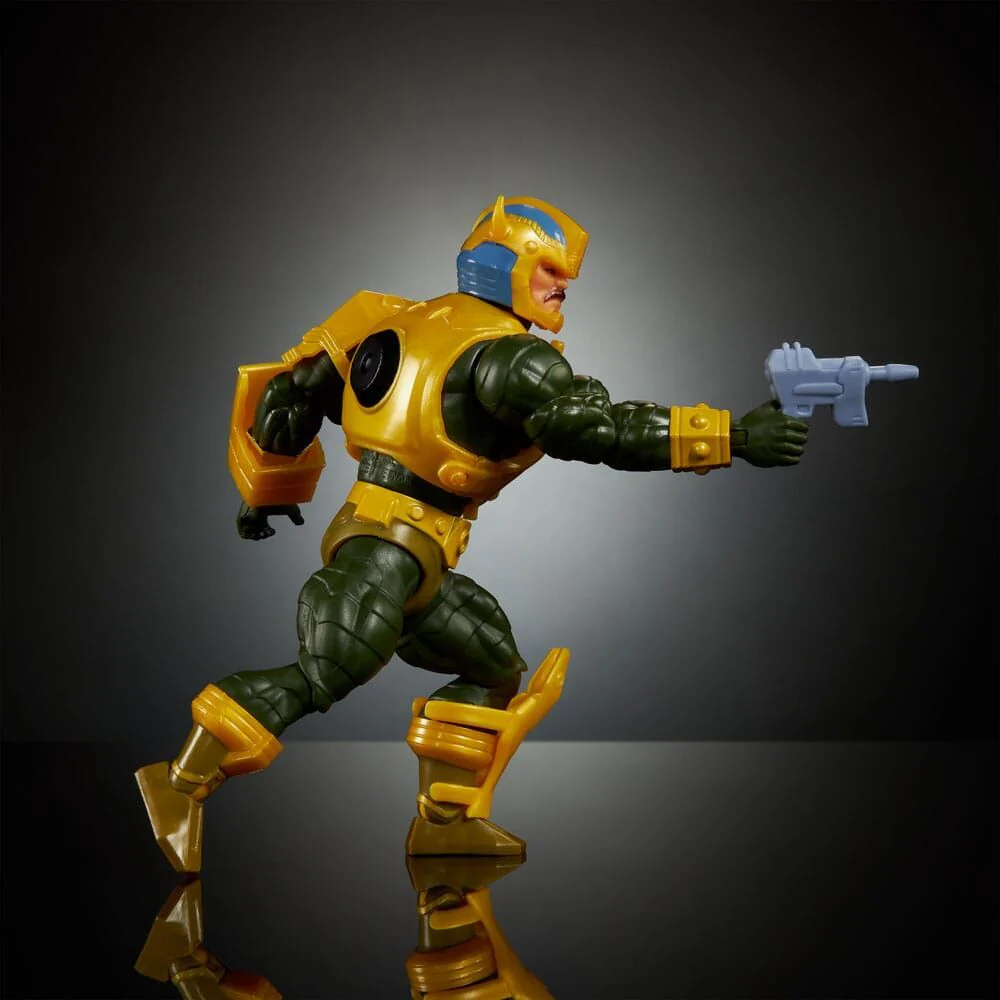 Figura Man-at-arms Bumblebee Transformers Masters Of The Universe 14Cm - Image 6