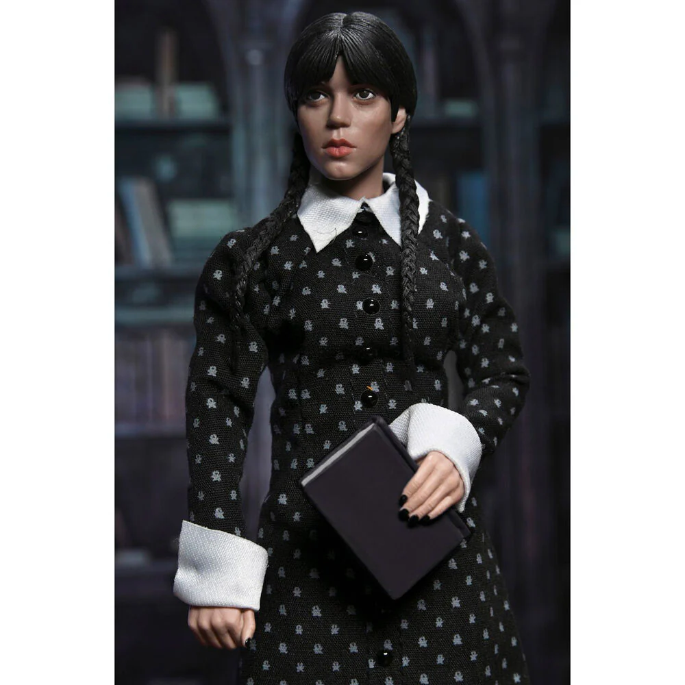 Figura Miercoles Addams Clothed Action Miercoles 20Cm - Image 5