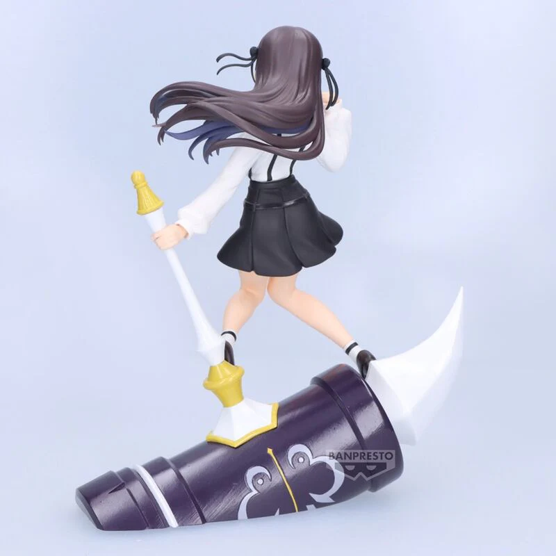 Figura Out On Time Alina Clover I May Be A Guild Receptionist But Ill Solo Any Boss To Clock 18Cm - Image 4