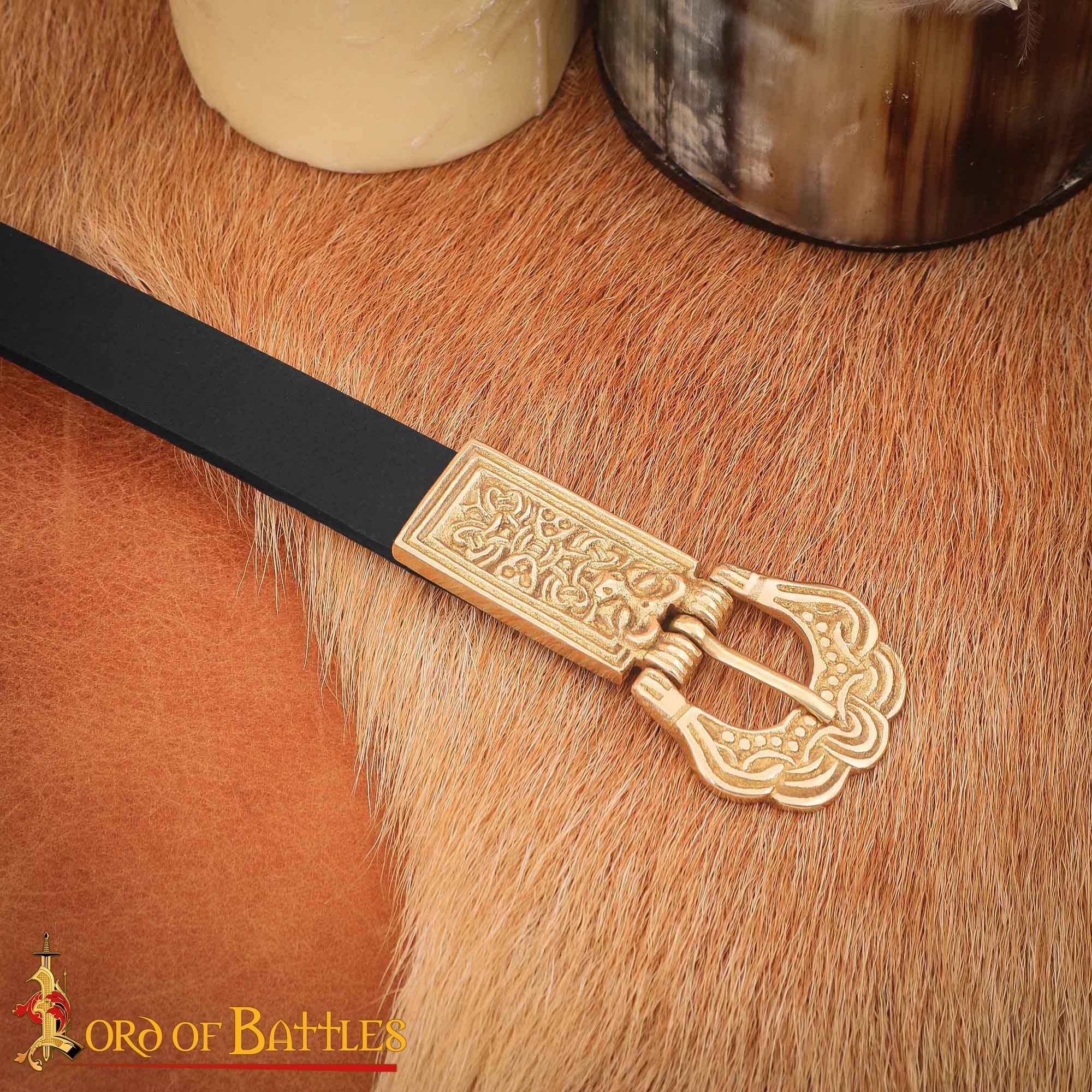 Hebilla Medieval de Latón para Cinturón - Accesorio Histórico Grabado - Latón Macizo - Image 5