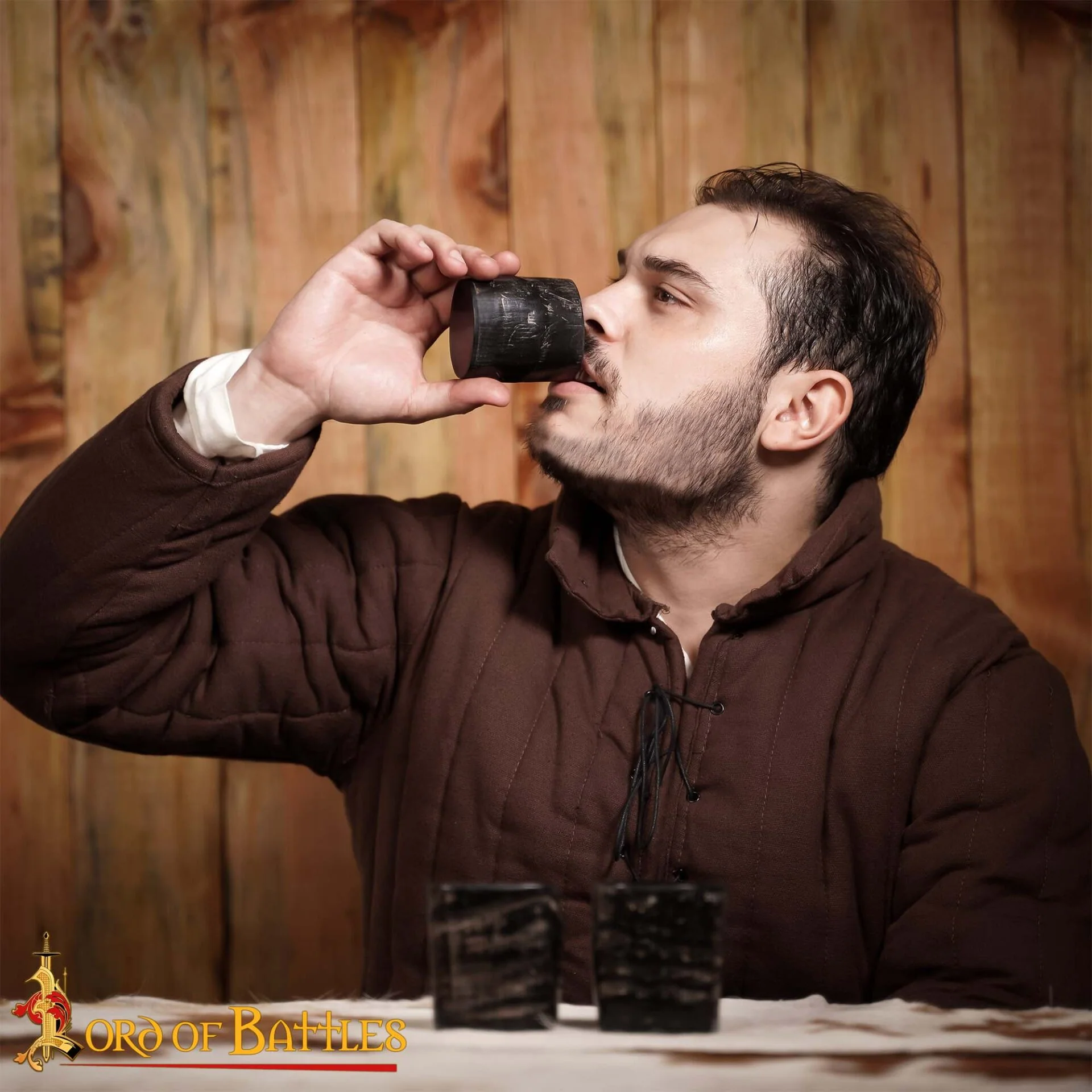 Juego de Vasos de Chupito de Cuerno Vikingo - Cuerno de Búfalo Pulido (6 Piezas, ~68 Ml) - Image 5
