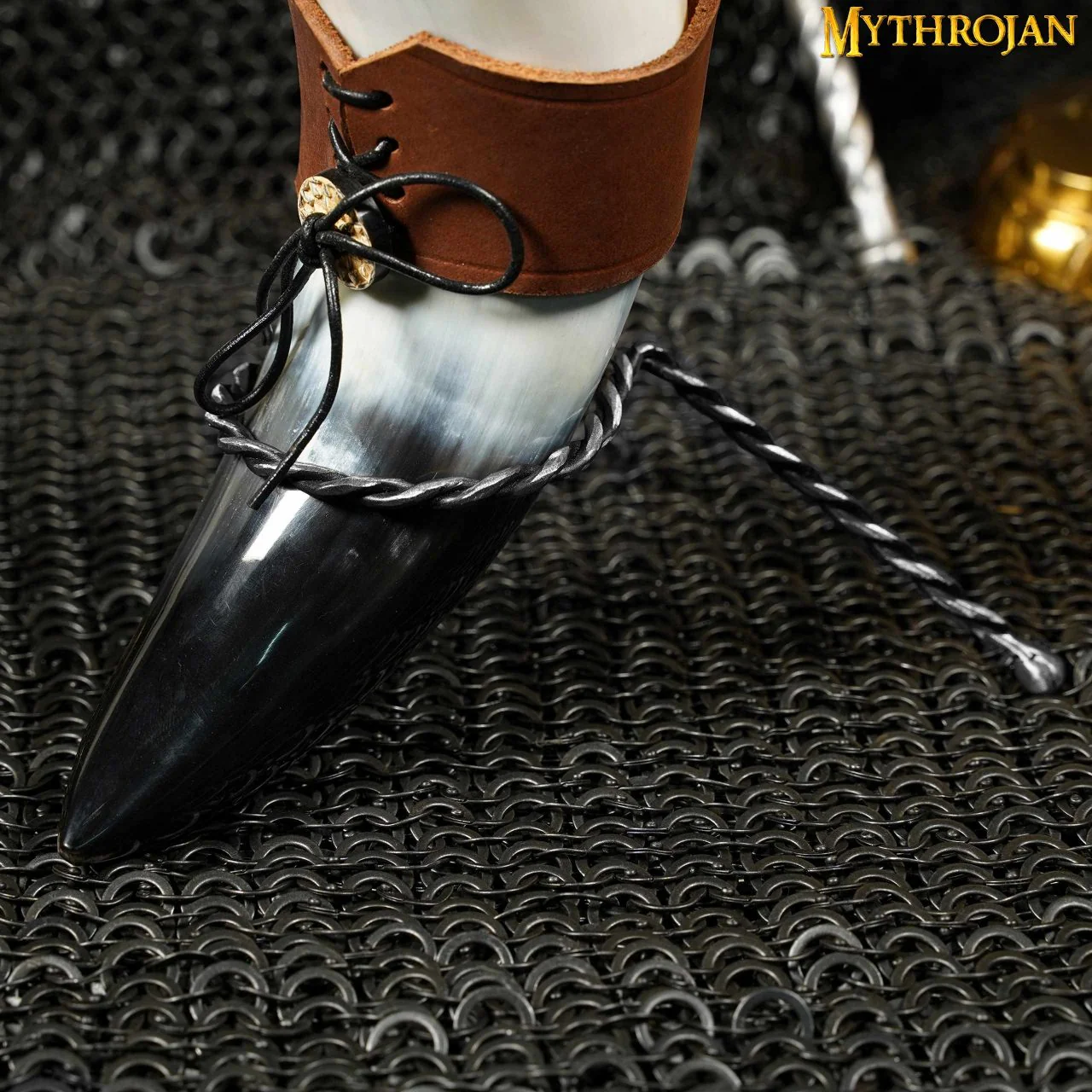 Mythrojan Cuerno para Beber Forjado a Mano Twisted Rack - Image 13