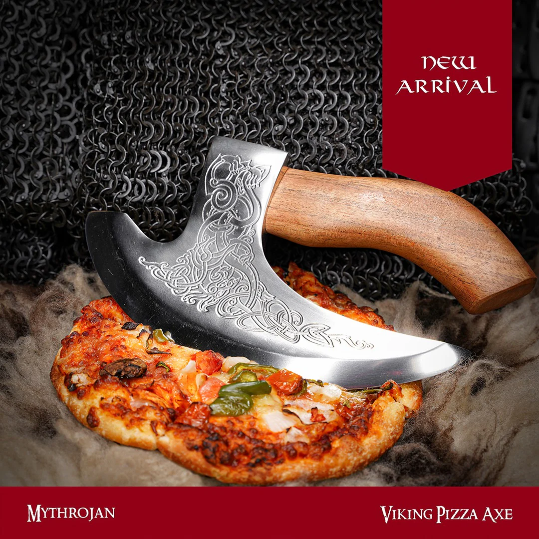 Mythrojan Hacha Vikinga para Pizza - Cortador de Pizza de Acero Inoxidable Forjado a Mano con Mango de Acacia Maciza y Funda de Cuero - Grabado Celta - Caja de Regalo - Image 6