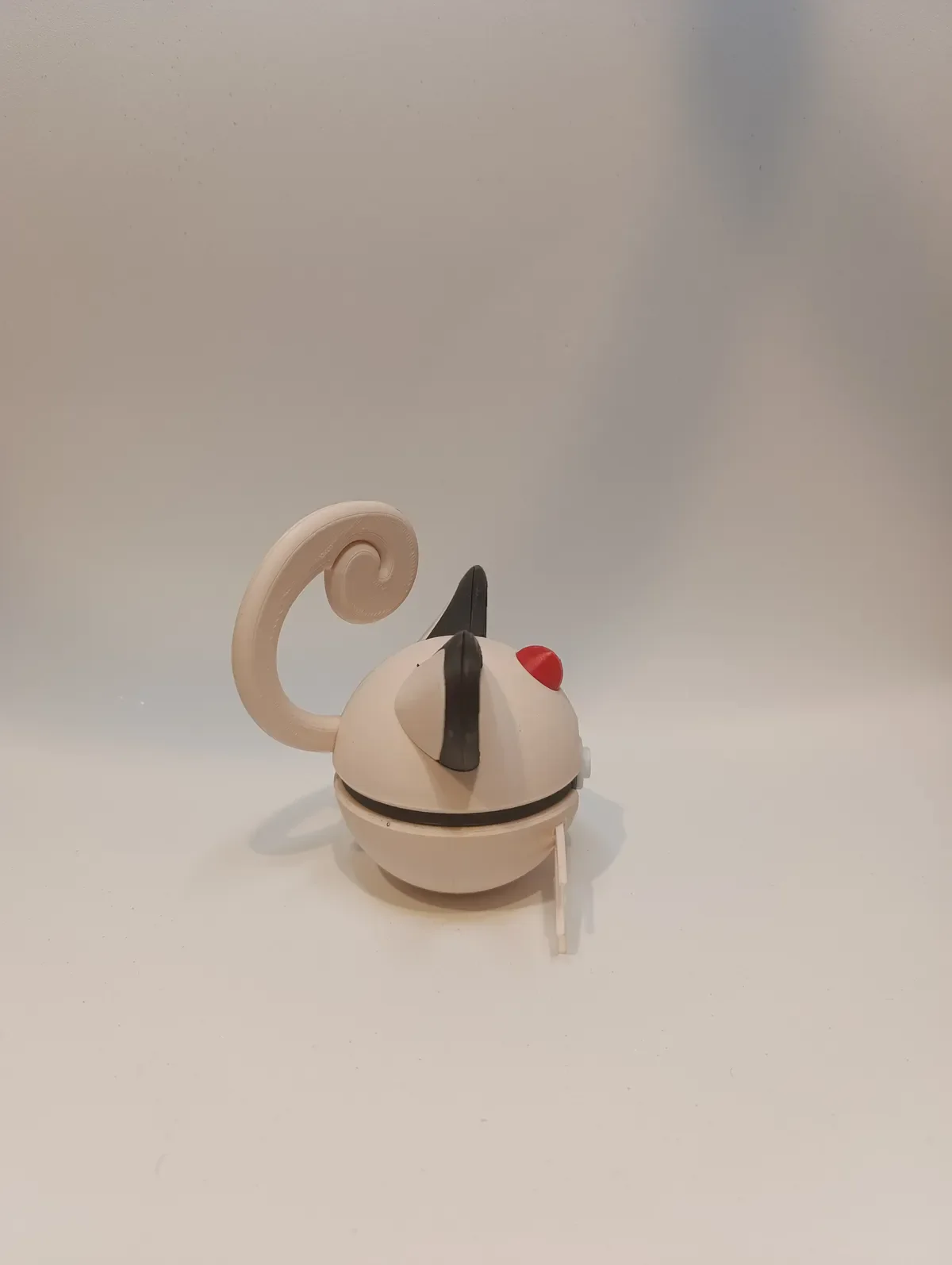Poké Ball Persian | Réplica Coleccionable Premium - Image 2