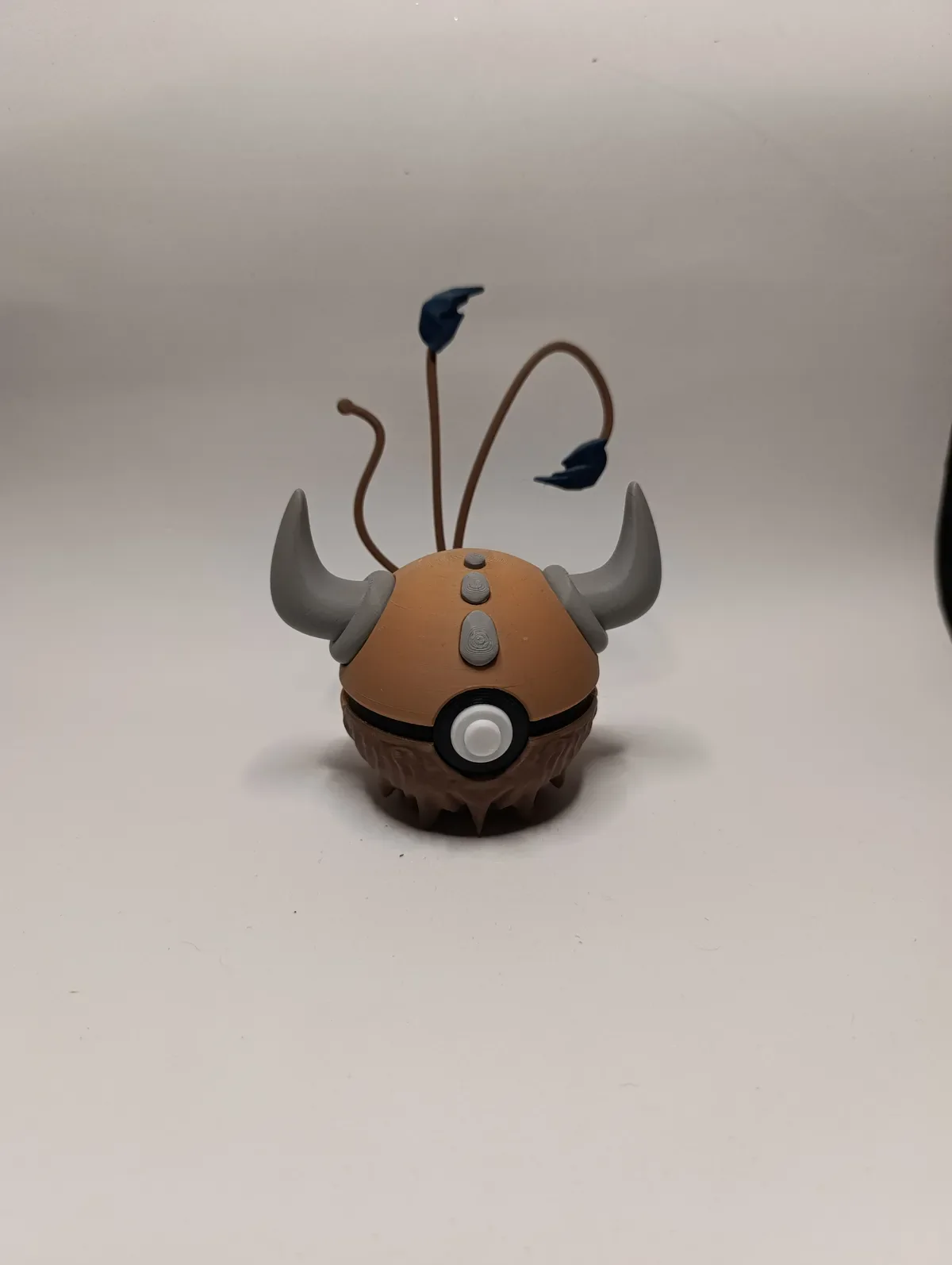 Poké Ball Tauros Coleccionable de Alta Calidad