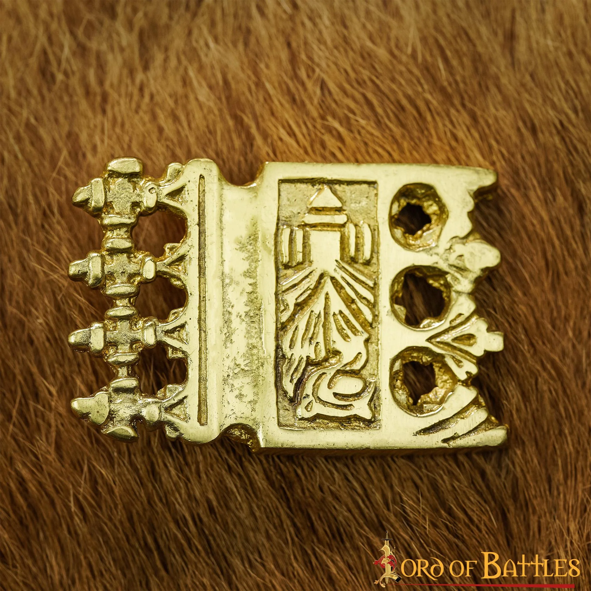 Punta de Cinturón de Latón Ornamentada Vikinga - Image 7