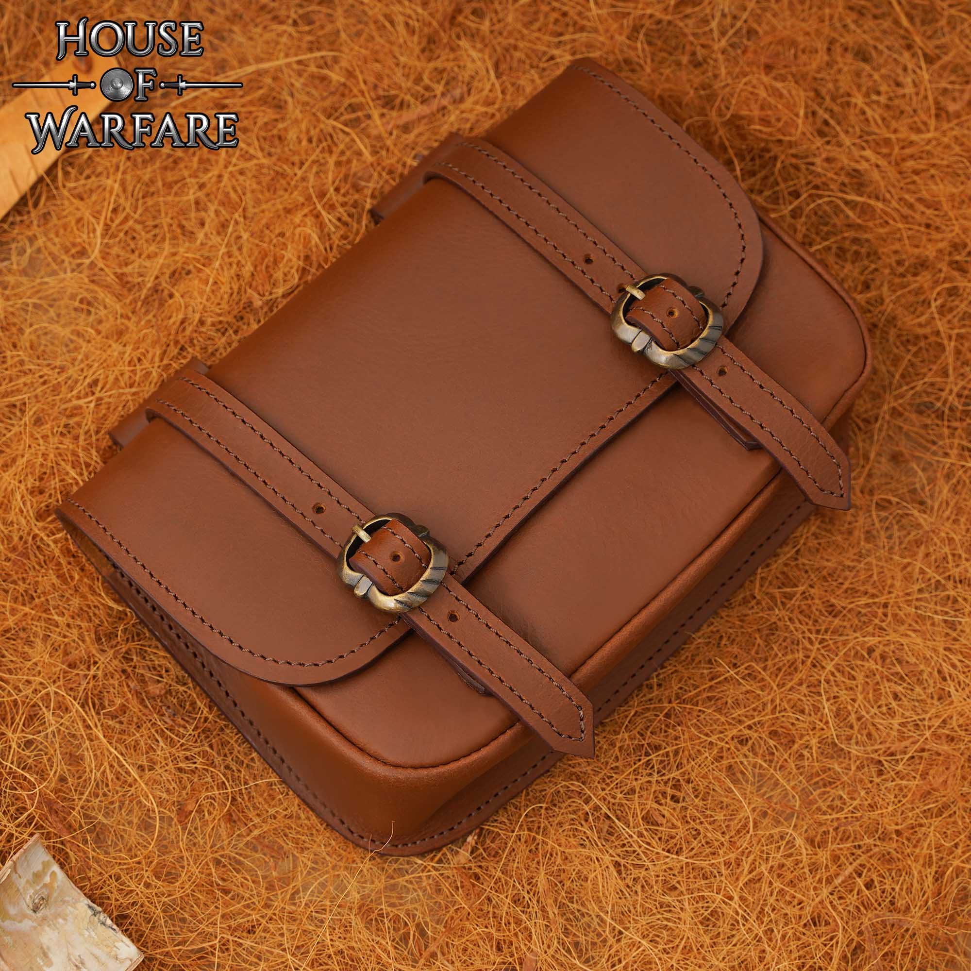 Riñonera Grande de Cuero Marrón Mercante - Bolsa Medieval con Hebillas Dobles de Latón - Image 3